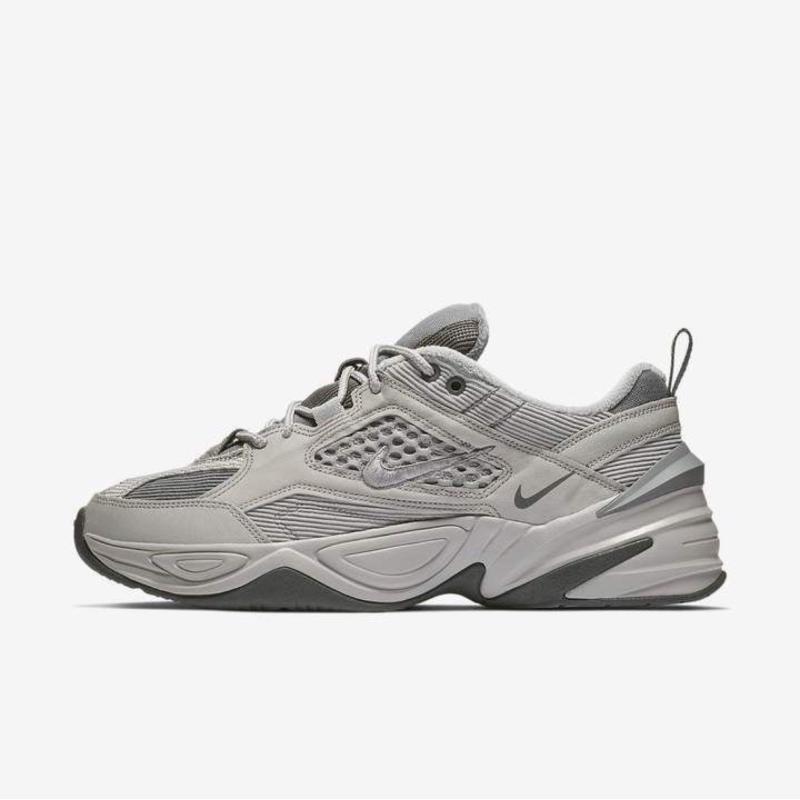 Nike m2k