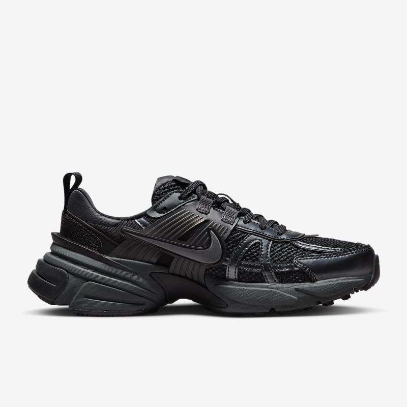 Nike V2k