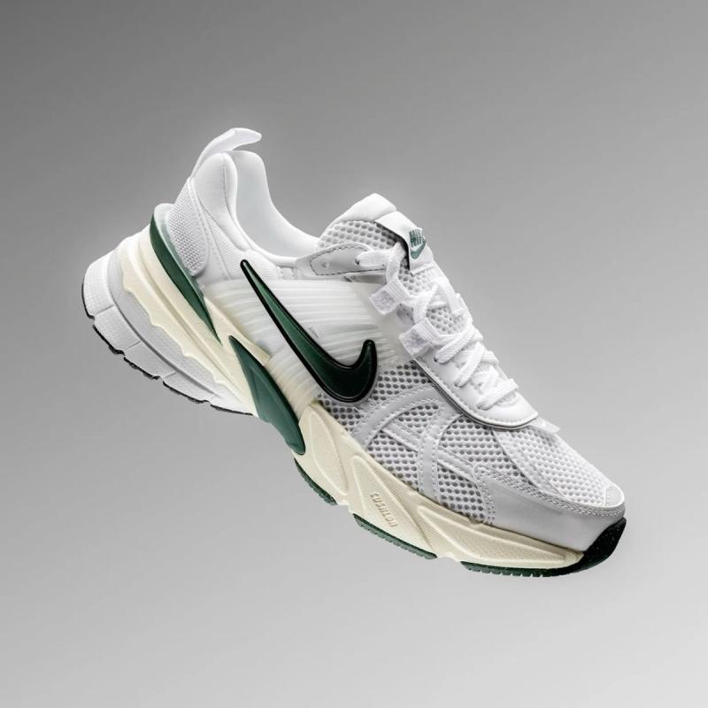 Nike V2k